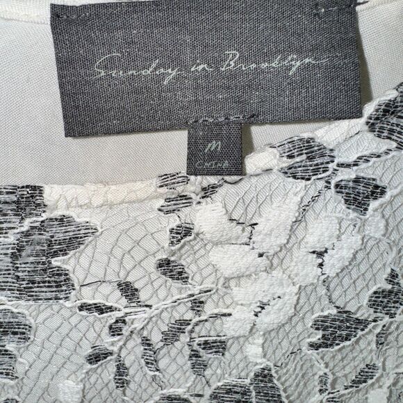 anthropologie sunday in brooklyn lace floral empire waist long top Medium Ivory - Picture 4 of 4